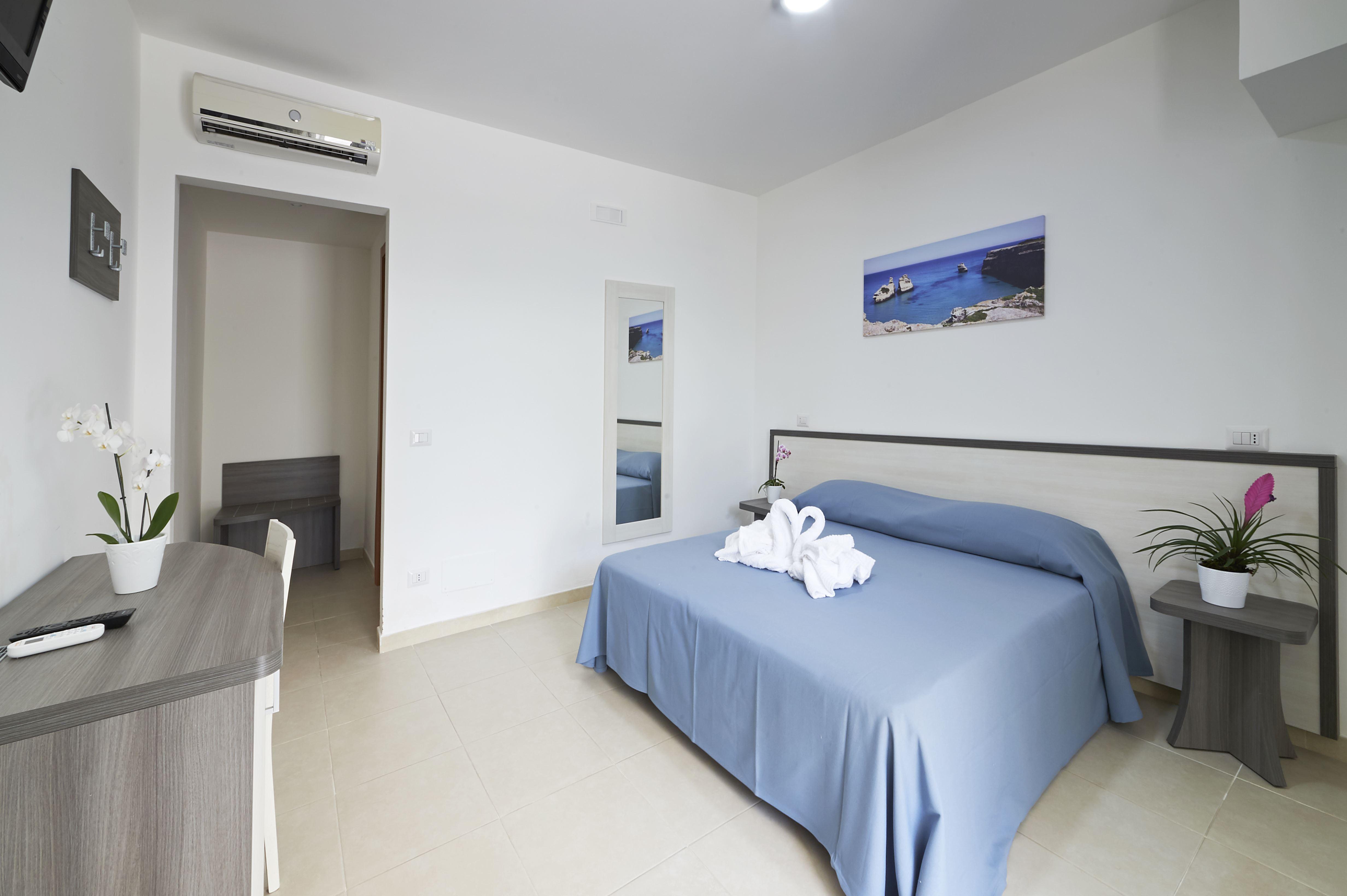Alba Azzurra - Cdshotels 토레 델 로소 외부 사진