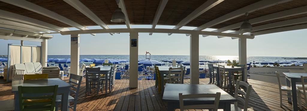 Alba Azzurra - Cdshotels 토레 델 로소 외부 사진