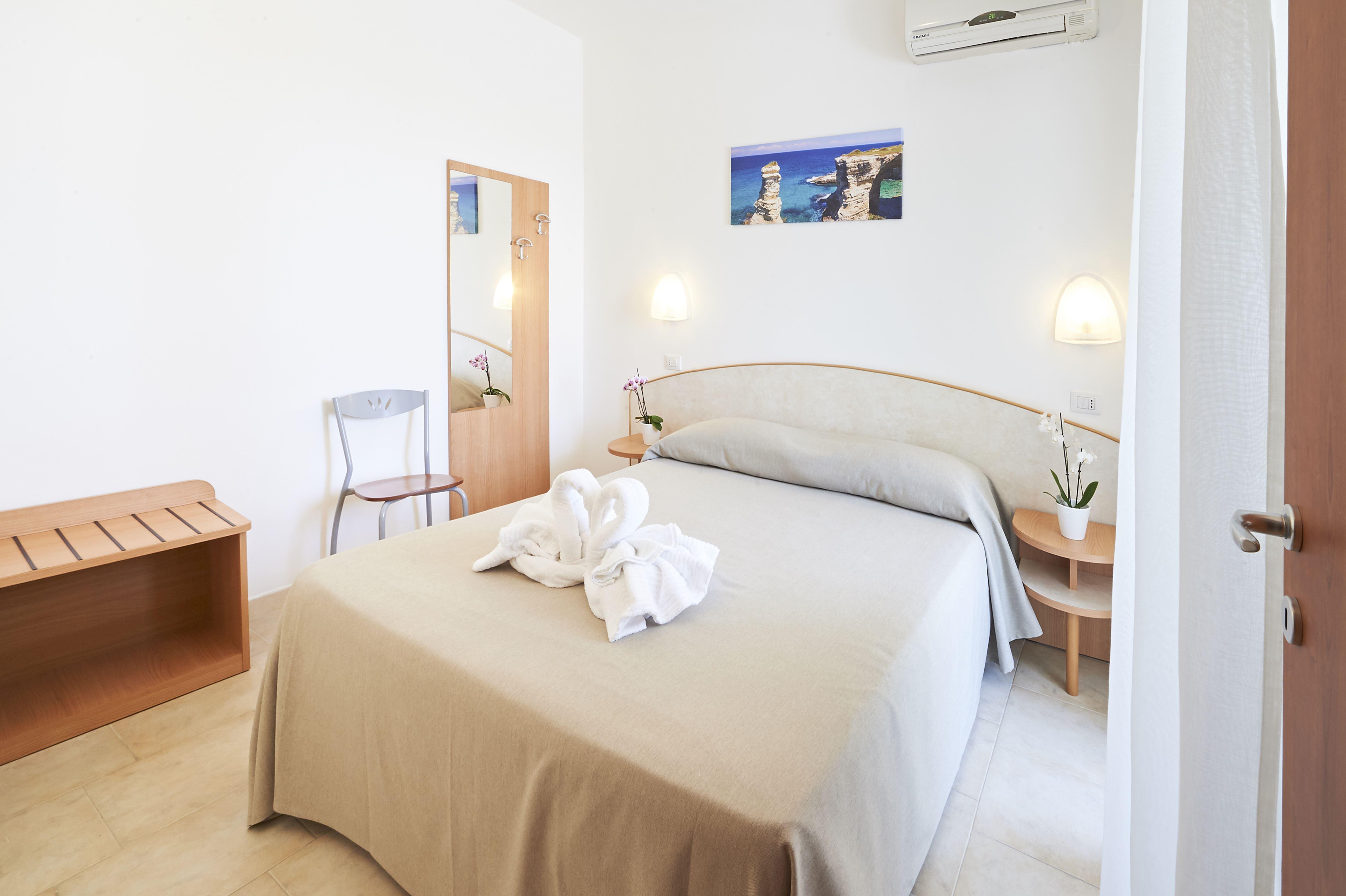 Alba Azzurra - Cdshotels 토레 델 로소 외부 사진